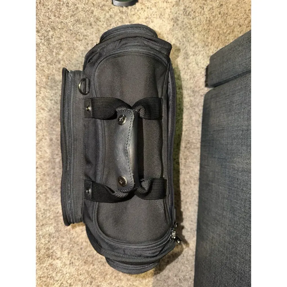 TravelPro Platinum 3 Cabin Tote Duffle Carry On Bag Weekender Shoulder Bag Black